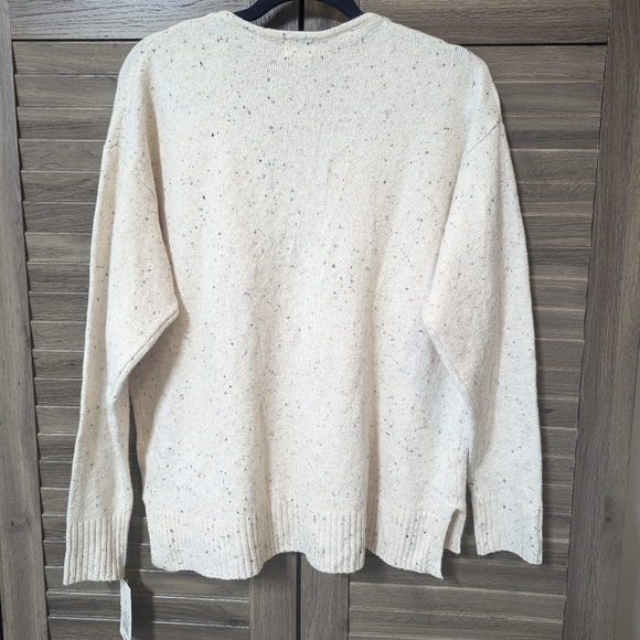 NWT Stars Above V neck sweater soft - Picture 6 of 6